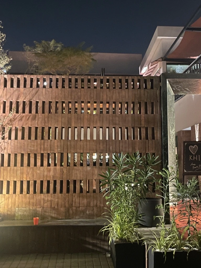 Yum / English Tea House — image 7