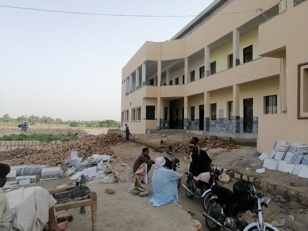 Salehpat School