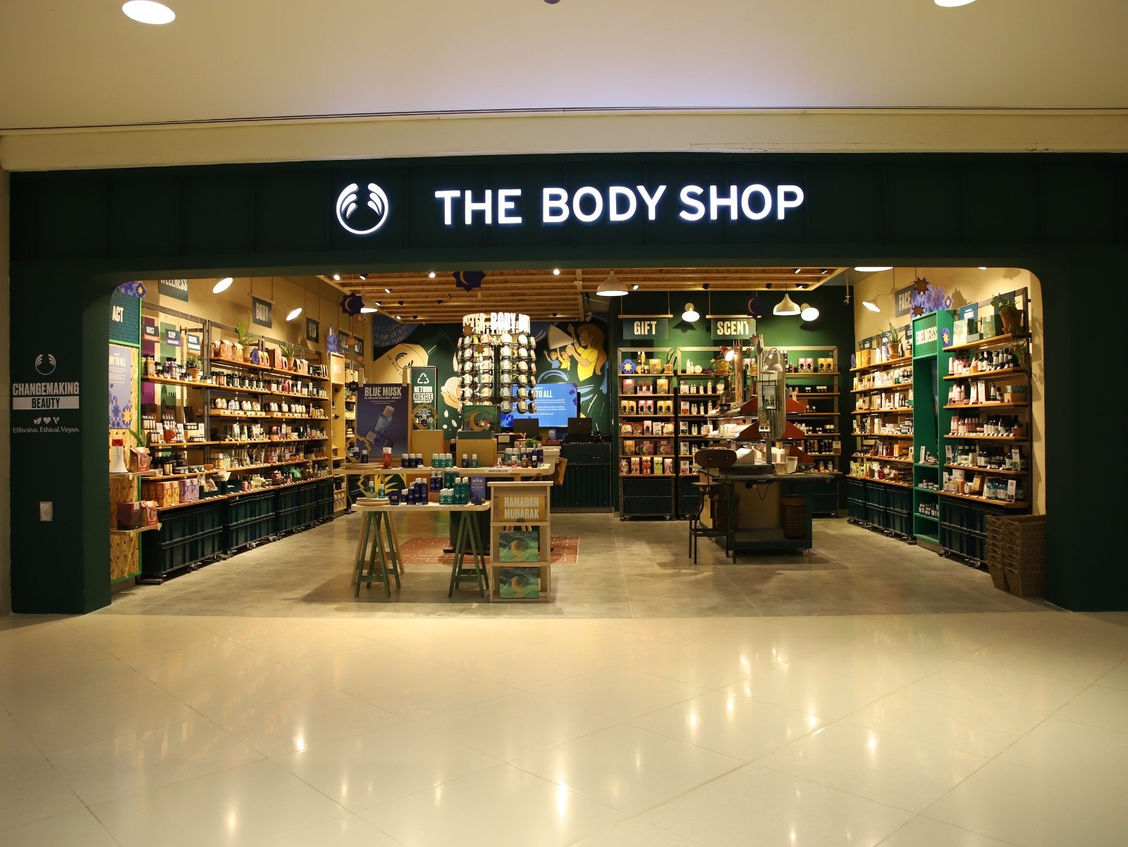 The Body Shop — image 6