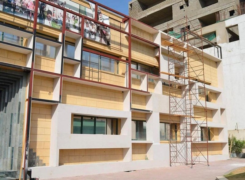 Highbrow College — image 2