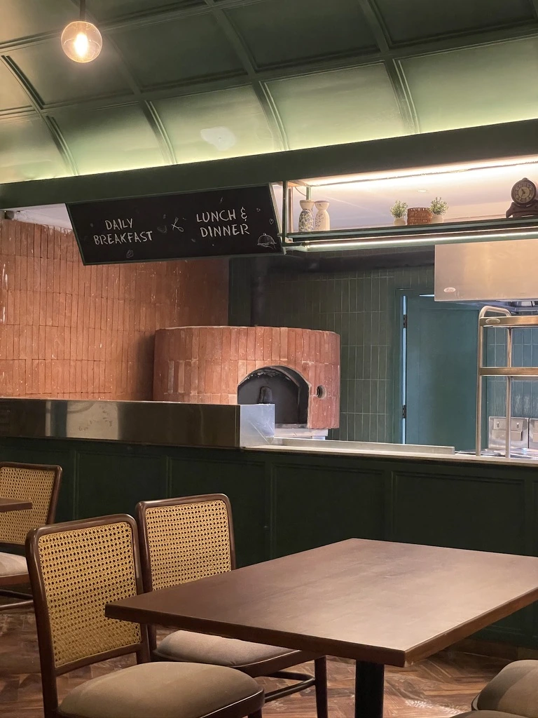 Yum / English Tea House — image 10