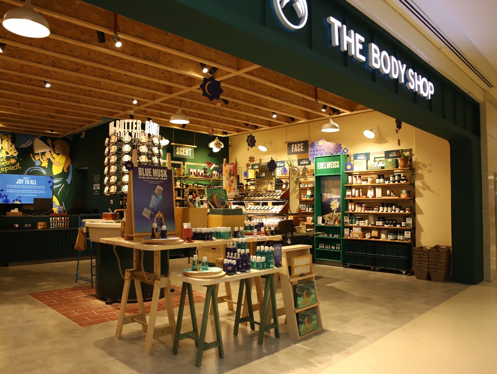 The Body Shop — image 5